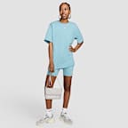 Nike Sportswear Futura 女款斜背包 (3 公升)