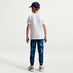 Nike Sportswear Older Kids' T-Shirt