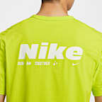 Nike Hyverse Men's Dri-FIT Short-Sleeve Top