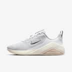 화이트/세일/펜슬 포인트/멀티컬러