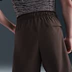 ナイキ アンリミテッド メンズ Dri-FIT 18cm バーサタイル ショートパンツ