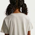 Nike Sportswear Older Kids' T-Shirt