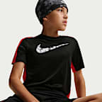 Playera de entrenamiento de manga corta Dri-FIT para niño talla grande Nike Trophy23