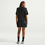 Playera de corte cuadrado para mujer Nike Sportswear Essentials