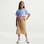 Nike Sportswear Essential-T-shirt til større børn (piger)