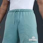 나이키 클럽 남성 프렌치 테리 플로우 쇼츠