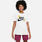 Nike Sportswear Older Kids' Boxy T-Shirt