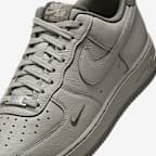 Nike Air Force 1 '07 LV8 Men's Shoes