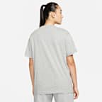 Nike Sportswear Essential 女款 T 恤
