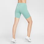 나이키 유니버사 여성 하이웨이스트 8인치 노 프론트 심 바이커 쇼츠