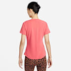 เสื้อแขนสั้นทรงมาตรฐานผู้หญิง Nike Dri-FIT One Luxe