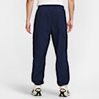 Nike Club Men's Woven Cargo Trousers