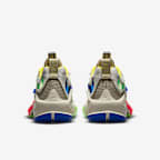 Freak 3 Basketball Shoes