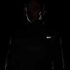 Playera de cuello de tortuga de running para mujer Nike Therma-FIT Swift Element
