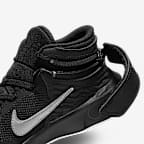 Nike Team Hustle D 10 FlyEase Younger Kids' Easy On/Off Shoes