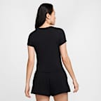 Nike Sportswear Chill Knit 女款 T 恤