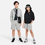 Shorts cargo para niños talla grande Nike Sportswear Club Fleece