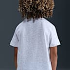 Playera de manga corta de tejido Knit Family para infantil Nike Club