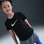 เสื้อแขนสั้นเด็กหญิง Nike One Classic