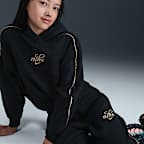 Nike Sportswear Club Fleece Big Kids' (Girls') Oversized Joggers