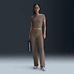 Nike One Fitted 女款 Dri-FIT 短袖短版上衣