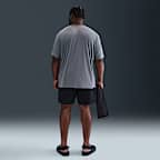 Playera de manga corta Dri-FIT UV para hombre (personas altas y tallas grandes) Nike Swim Hydroguard Essential