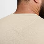 Playera versátil de manga corta para hombre Nike Primary