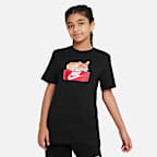 Nike Sportswear Older Kids' T-Shirt