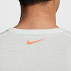 나이키 라이즈 365 런 에너지 남성 드라이 핏 러닝 반팔 탑