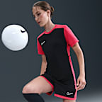 Nike Academy Women's Dri-FIT 4" Soccer Shorts