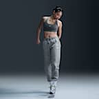 Nike Swoosh Light Support Women's Non-Padded Sports Bra