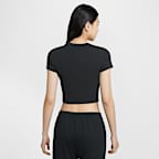 เสื้อยืดเอวลอยผู้หญิง Nike Sportswear Chill Knit