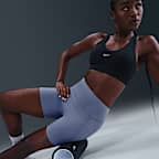 Nike Universa Women's High-Waisted 12.5cm (approx.) Biker Shorts with No Front Seam