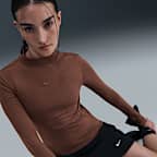 ナイキ スポーツウェア チル ニット ウィメンズ スリム ロングスリーブ モックネック Tシャツ