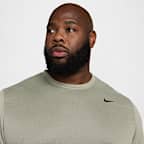 Joggers de alto rendimiento Dri-FIT con protección UV para hombre Nike Primary Fleece