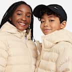 Nike Sportswear Lightweight Synthetic Fill Older Kids' Loose Hooded Jacket
