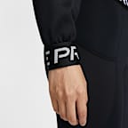 ナイキ プロ ウィメンズ フリース トップ