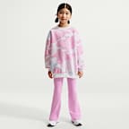 Nike Sportswear Club Fleece Big Kids' (Girls') Boxy Crew-Neck Sweatshirt