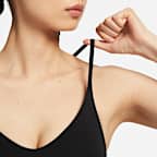 Nike Indy 輕度支撐型女款可調式襯墊運動內衣