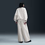 Nike Sportswear Tech Fleece Women's Oversized Crew-Neck Sweatshirt