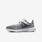 Nike Revolution 5 FlyEase Older Kids' Running Shoes (Wide)