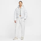 Nike Sportswear Swoosh Series 女款 Therma-FIT 寬版羽絨外套