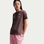 Nike Sportswear Club Essentials Women's T-Shirt