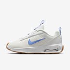 Summit White/White/Black/Royal Pulse