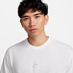 Nike Sportswear Premium Essentials 男款 T 恤