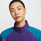 Nike Sportswear Women's Oversized Woven Jacket