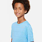 Nike Dri-FIT Miler Older Kids' (Boys') Training Top