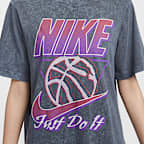 Nike Sportswear 女款短袖圖樣 T 恤