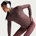 나이키 스위프트 여성 드라이 핏 UV 쿼터집 러닝 탑