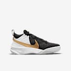 Nike Team Hustle D 10 Older Kids' Basketball Shoes